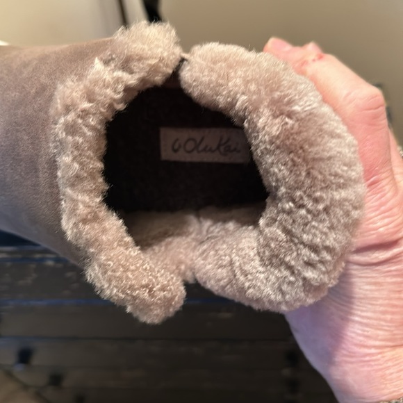 Shoes - Picture 4 of 8